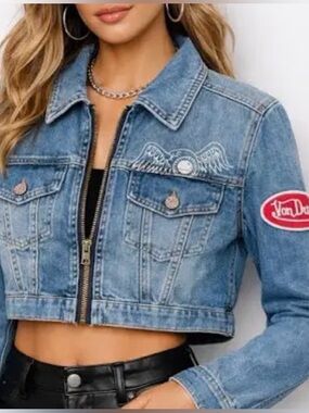 Von Dutch Women’s Blue Denim Zip Up Logo Jacket  size medium NEW